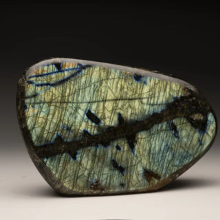 zAW |  Labradorite // 3.5 Lb.