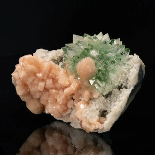 zAW |  Green Apophyllite and Stilbite