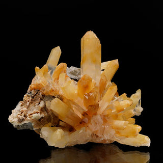 zAW |  Quartz with Halloysite From Colombia I